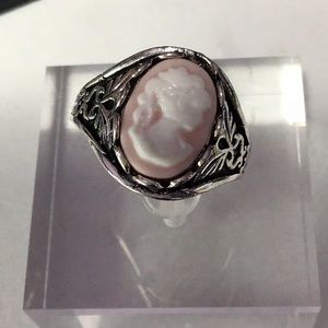 cameo Ring